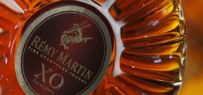 Detalle de una botella de Rémy Martin.