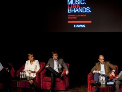 David Bisbal en el coloquio de presentación del estudio de Havas Se.