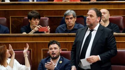 Oriol Junqueras is sworn in as a deputy today in Congress.