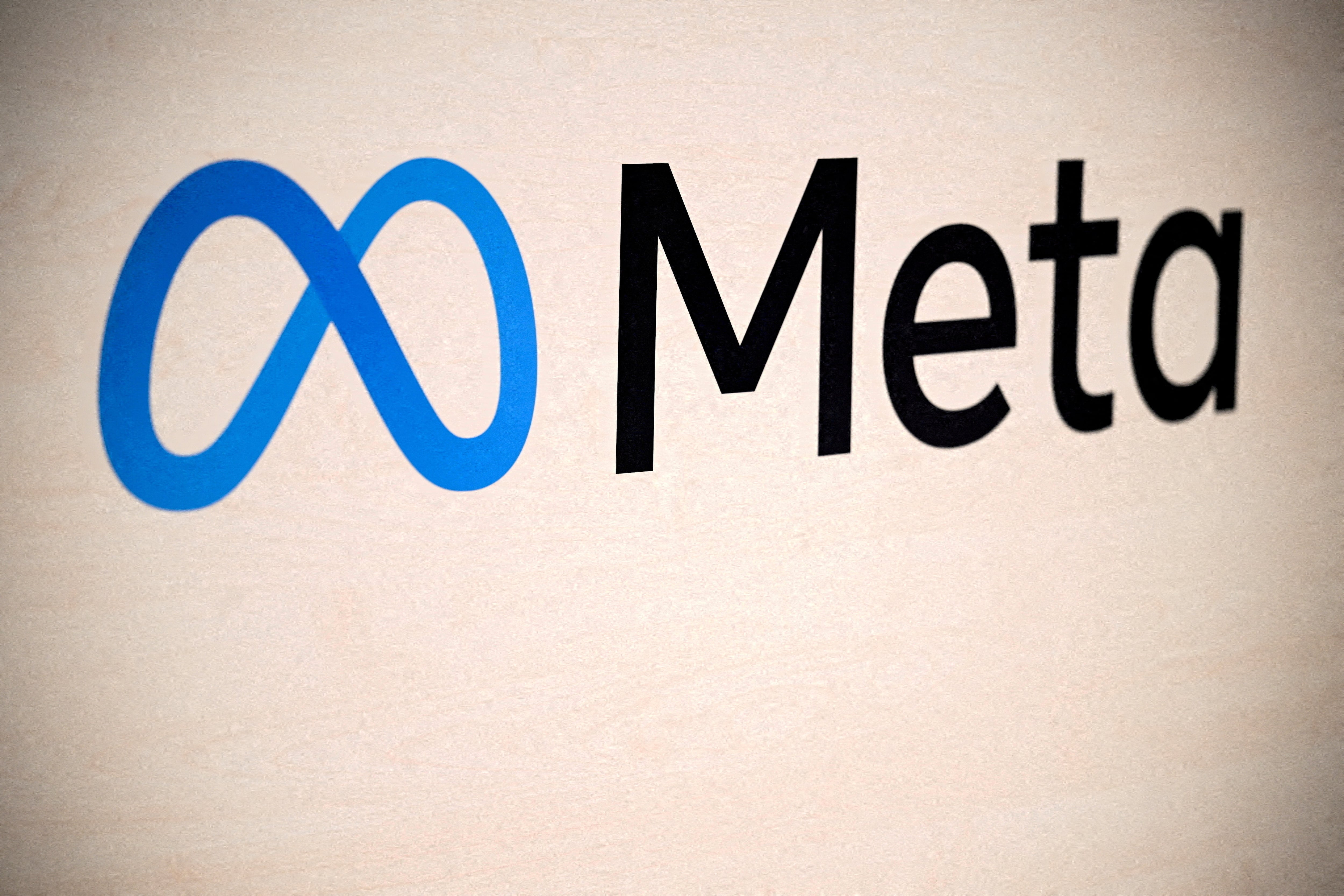 Logo de Meta.