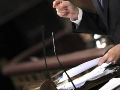 El presidente del Gobierno, Mariano Rajoy, durante su intervención en la sesión de control al Ejecutivo, esta mañana en el Congreso de los Diputados.