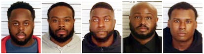 Las fotos policiales de los policías (desde la izquierda) Tadarrius Bean, Demetrius Haley, Emmitt Martin III, Desmond Mills, Jr. y Justin Smith. 