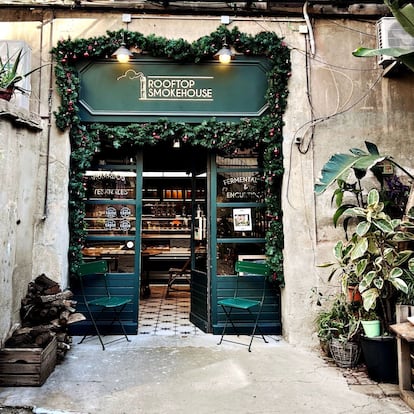 La fachada de la tienda de Rooftop Smokehouse