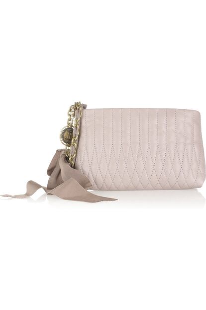 Cartera de piel en rosa empolvado de Lanvin (515 euros).