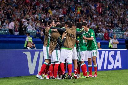 El equipo mexicano durante un partido en la Confederaciones