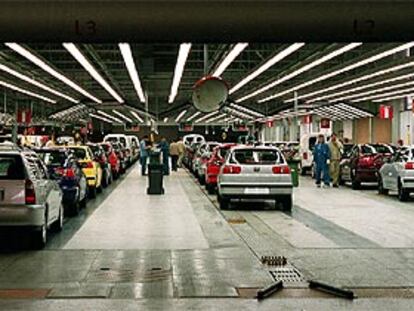 Controles finales del Seat Ibiza en la planta de Martorell.