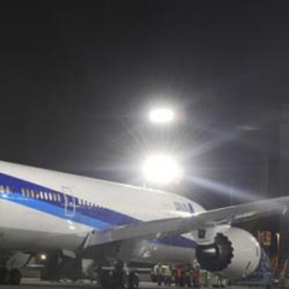 El Dreamliner se prepara para despegar