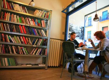 El café-librería La Fugitiva, uno de los últimos en llegar a la calle de Santa Isabel.