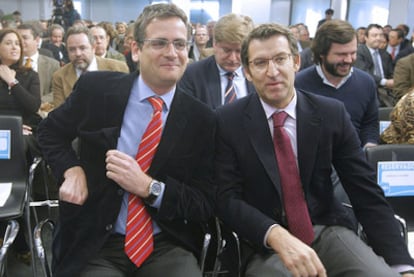 Antonio Basagoiti, líder del PP vasco, y Alberto Núñez Feijóo, presidente de la Xunta de Galicia.