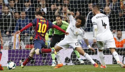 Messi marca su primer gol