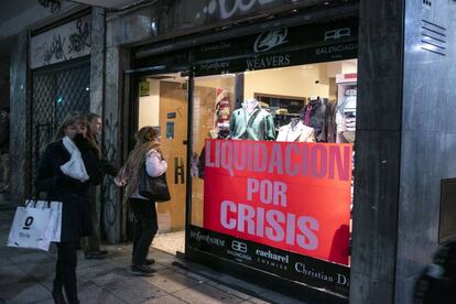 Algunos comercios también se ven afectados por la recesión.