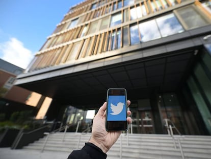 Entrada a las oficinas de Twitter en Dublín (Irlanda), a donde los empleados de la filial en España temen que se desvíe el negocio español.