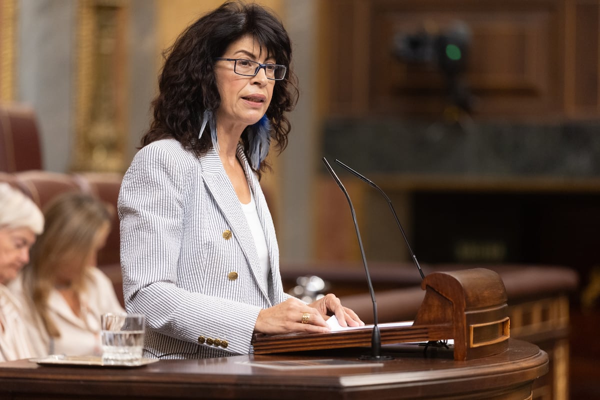 La ministra de Igualdad minimiza el alcance de los fallos en las pulseras de seguimiento