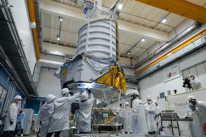 Presentación del telescopio espacial 'Euclid', de la ESA, en Cannes (Francia) el 21 de febrero.