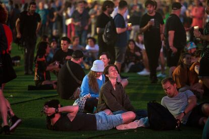 Ambiente en el Primavera Sound en la última noche del primer fin de semana del festival en el Fòrum.