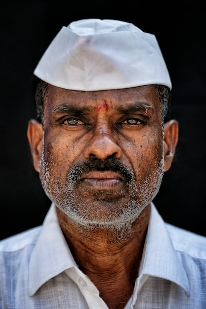 Shantaram Gira, 55, is from Rachguru Nagar (Pune) and has been working as a 'dabbawala' for 39 years.
