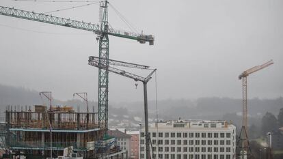 Construcción de vivienda nueva en Santiago de Compostela (A Coruña).