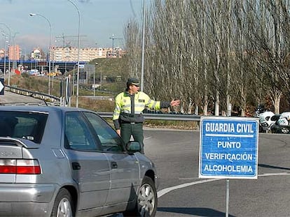 La DGT ha puesto en marcha una campaña para reducir el consumo de alcohol entre los conductores.