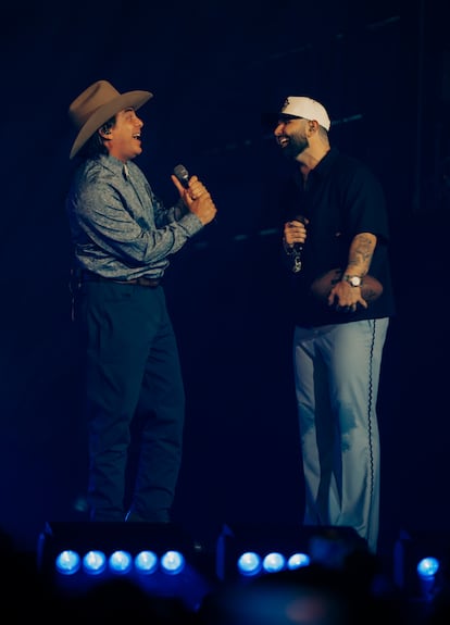 Carín León y Cristian Castro cantan juntos en la Sphere de Las Vegas, el domingo 13 de septiembre de 2026.