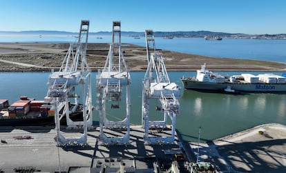Vista del puerto de Oakland, en California