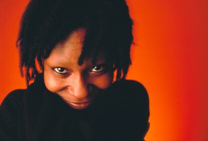 Retrato de Whoopi Goldberg realizado en 1990, en la época de mayor esplendor de la actriz en el cine.