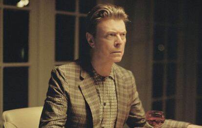 Bowie en un fotograma del vídeo 'The Stars ( Are Out Tonight)', estrenado en febrero.