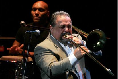 El músico Willie Colon, referente para la salsa y el jazz latino.