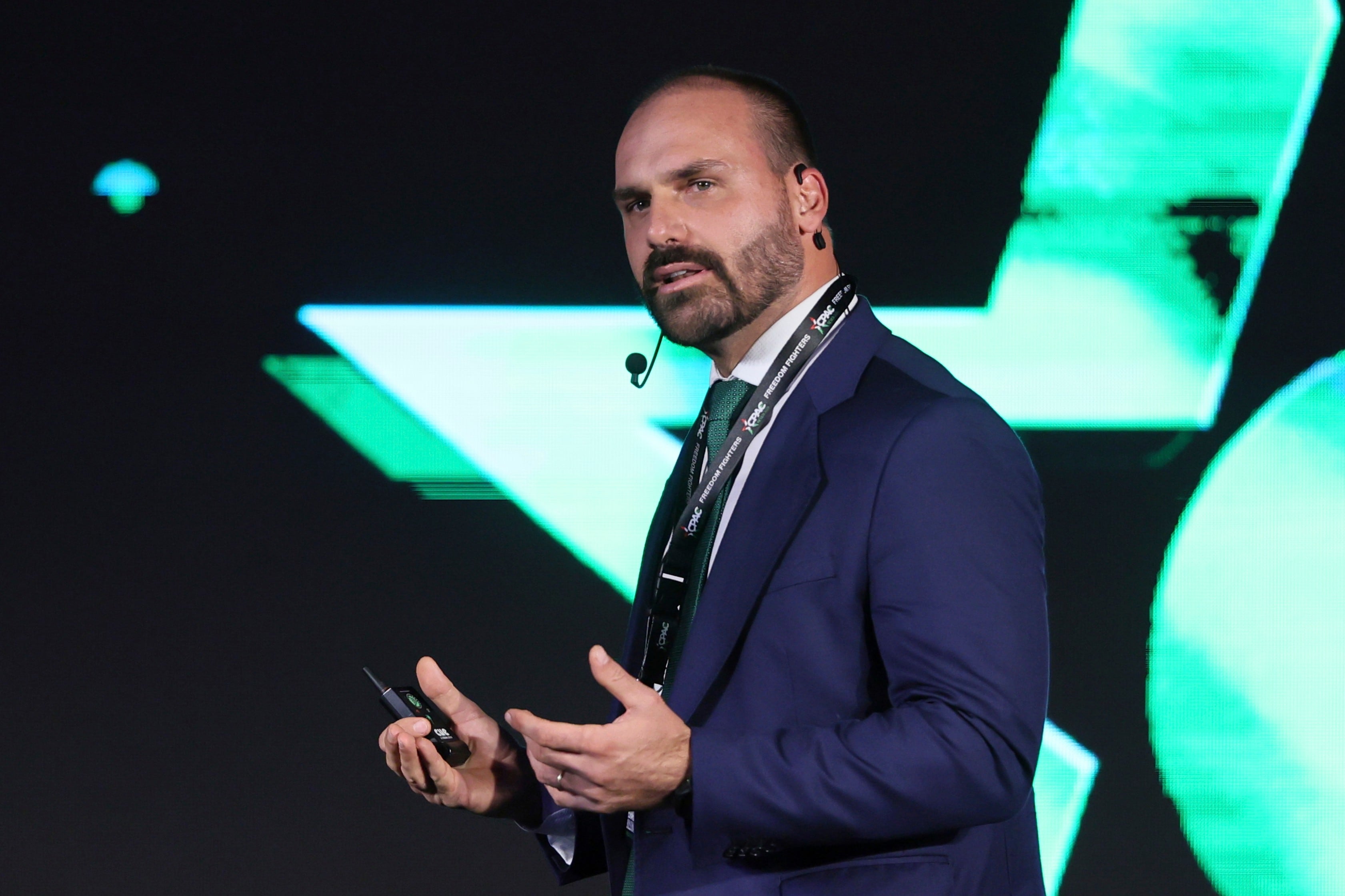 El Supremo de Brasil condena a Eduardo Bolsonaro por buscar ayuda de Trump para boicotear el juicio a su padre