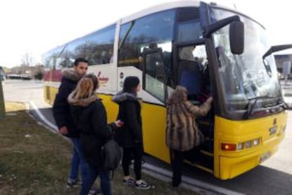 One of the buses that takes audience members to a TV set in Madrid.