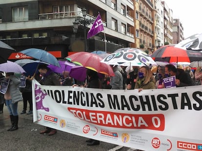 Concentración contra la violencia de género este jueves en Asturias.