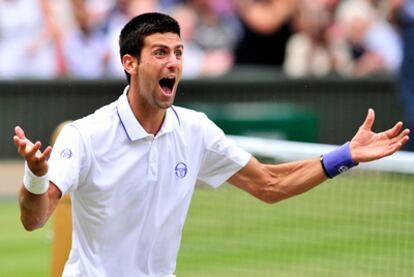 Djokovic celebra su victoria ante Tsonga. El serbio es el nuevo número uno.