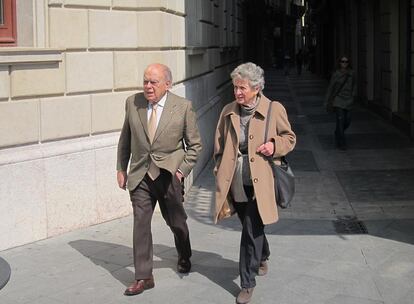 El expresidente de la Generalitat, Jordi Pujol, y su esposa, Marta Ferrusola.