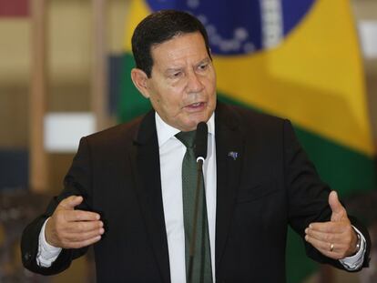 “Mourão é autoritário”, diz coronel Jorge de Souza.