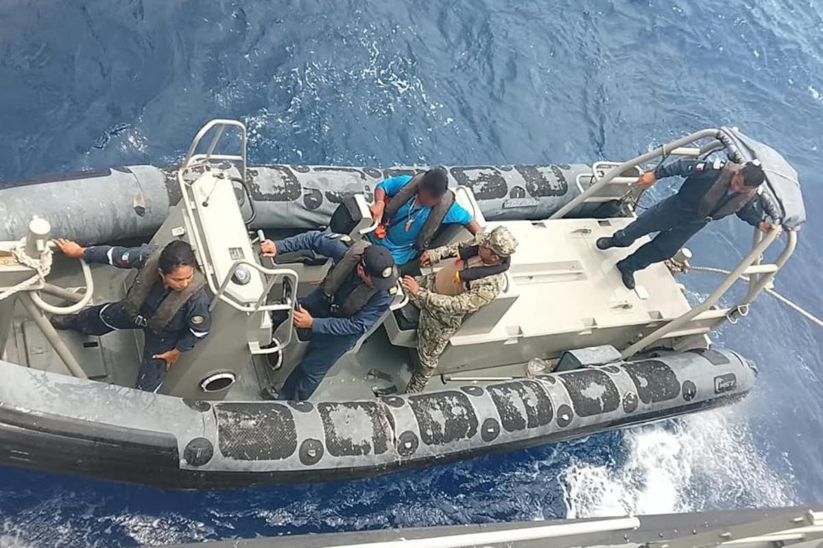 Rescatan a pescador mexicano tras cuatro días perdido en el