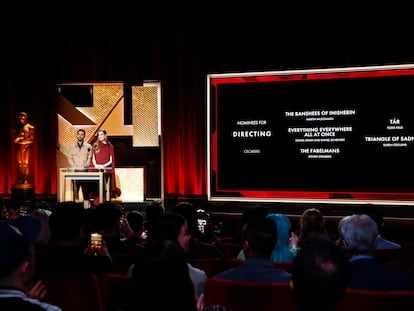 Los actores Riz Ahmed y Allison Williams durante la ceremonia de nominación de los Premios Oscar, el 24 de enero.