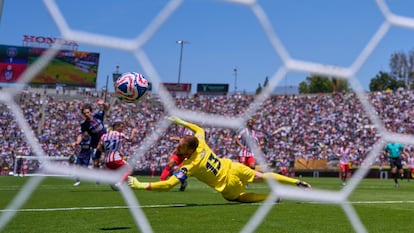 Vitinha marca el segundo gol del PSG ante el Atlético de Madrid este domingo.