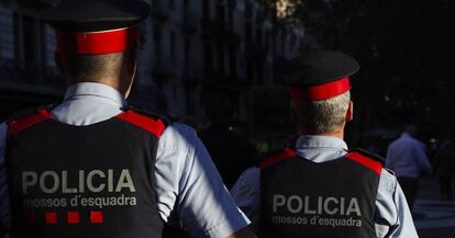 Dos Mossos d'Esquadra.