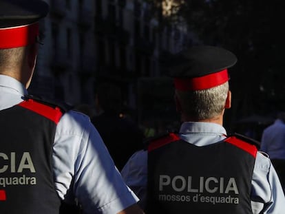 Dos Mossos d'Esquadra.