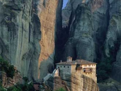 Situado sobre un promontorio, Roussanou, uno de los monasterios de Meteora, se construyó entre los siglos XIV y XVI.