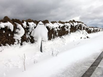 Una carretera nevada de El Portell de Morella. 