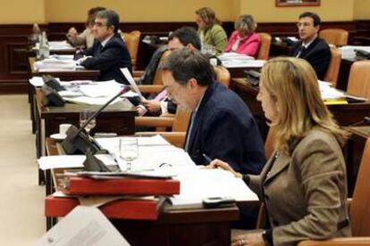 Diputados en la reunión, esta semana, de la comisión de Educación del Congreso.