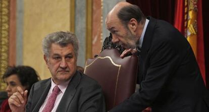 Rubalcaba y Posada, ayer en la sesi&oacute;n de control del Congreso