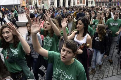 A demonstration  in Valladolid against the government&#039;s proposed education reforms.