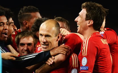 Robben celebra el 0 a 1.