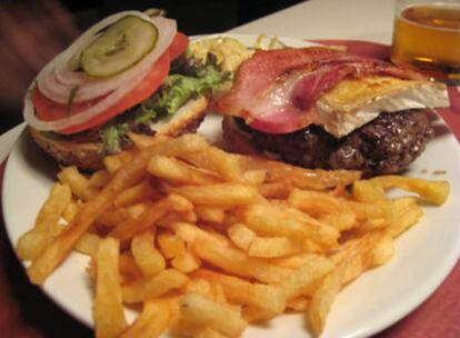 Hamburguesa francesa con queso brie del restaurante Home Burguer