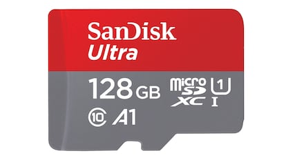 regalos electrónicos: tarjeta de memoria de 128 GB de capacidad con adaptador SD incluido.