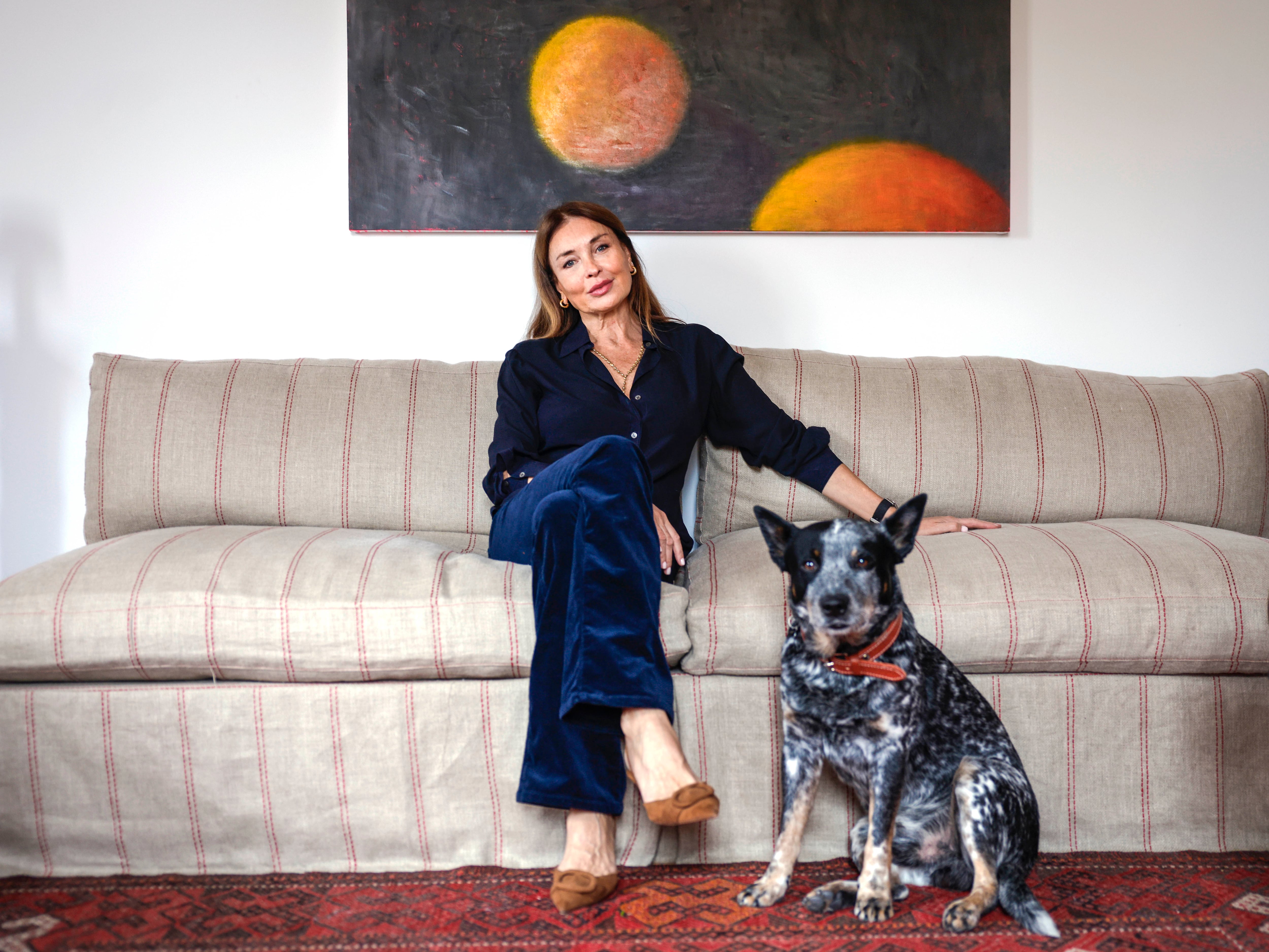 La diseñadora Olatz Schnabel, el 10 de marzo en su casa de Madrid.