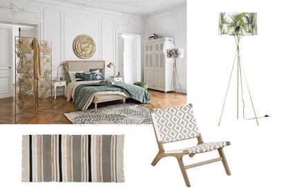 En la imagen: PABLO – Alfombra de algodón, KILIMANJARO – Silla de resina trenzada, TRÓPICO – Lámpara con trípode de metal y pantalla con estampado tropical.
