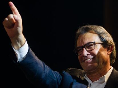Artur Mas celebrant els resultats electorals.