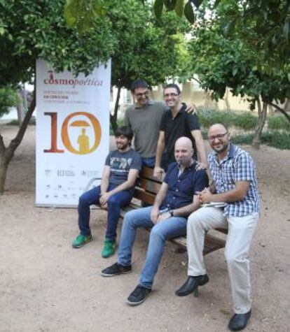 De pie y de izquierda a derecha, Pablo García y Javier Guerrero. Sentados, José I. Montoto, José García y Alejandro Luque.